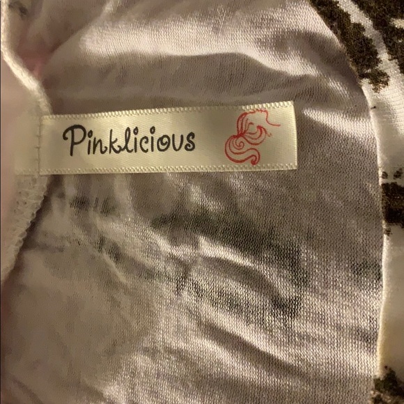 Clothes - Picture 2 of 3